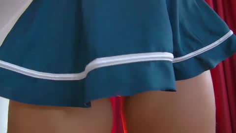 Snapshot of poison_milf_ chatting on September 2025 04:06:01 AM poison_milf_ online show from September 2025 04:06:01 AM