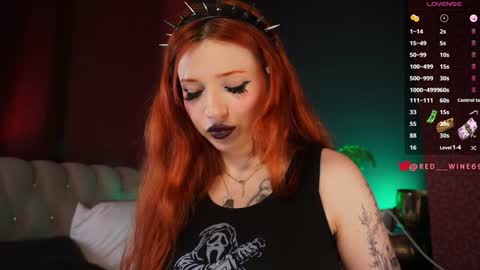Snapshot of poisonivvy_ chatting on January 2025 08:38:02 AM next streams mon wed sat sun 5am-1pm utc online show from January 2025 08:38:02 AM