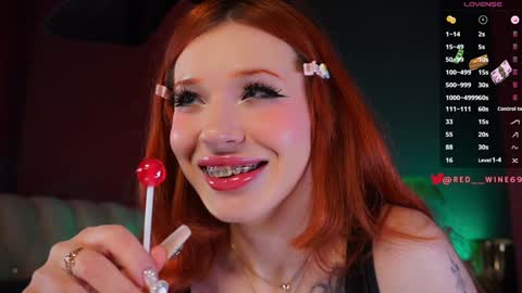 Snapshot of poisonivvy_ chatting on January 2025 06:24:02 AM next streams mon wed sat sun 5am-1pm utc online show from January 2025 06:24:02 AM