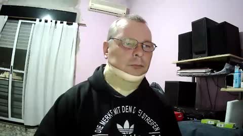 Polako online show from April 2026 10:27:01 PM