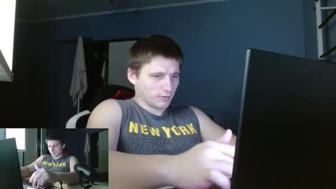 Poliglotjoe2 online show from February 2026 03:31:01 PM