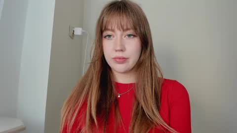 Polina online show from March 2026 01:36:01 PM