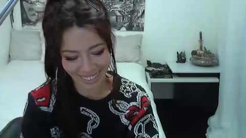 polina_p online show from April 2026 06:10:01 PM