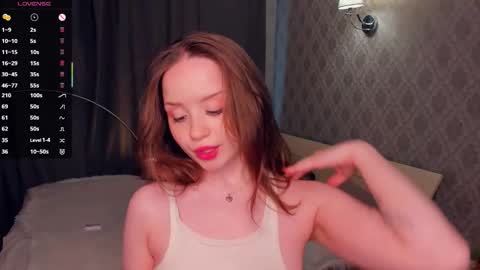 Snapshot of polly_dollie_ chatting on December 2025 09:16:01 AM Renet online show from December 2025 09:16:01 AM