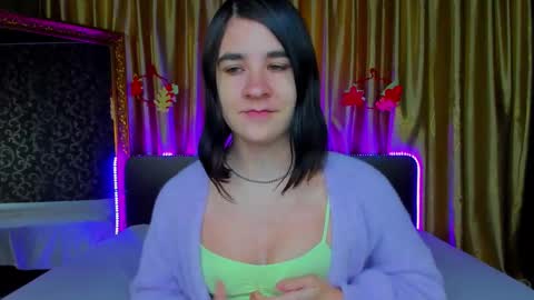 Polly online show from November 2025 07:30:02 AM