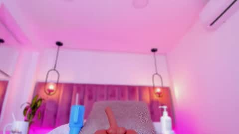 POLLY online show from March 2026 11:17:02 AM