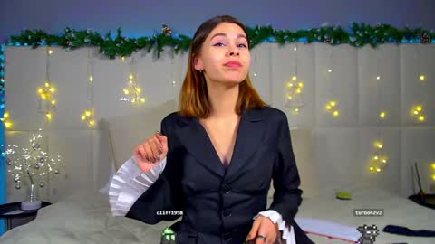 Snapshot of pollylanders chatting on December 2024 09:38:01 PM Polly online show from December 2024 09:38:01 PM