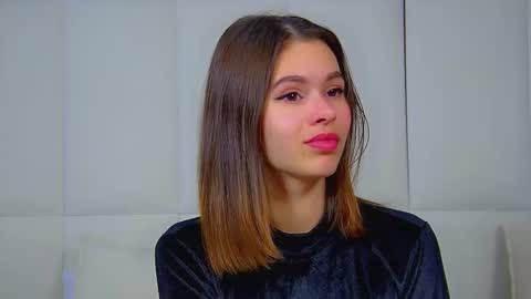 Snapshot of pollylanders chatting on October 2025 07:11:02 PM Polly online show from October 2025 07:11:02 PM