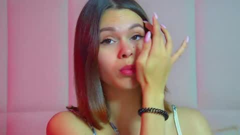 Snapshot of pollylanders chatting on October 2025 06:41:02 PM Polly online show from October 2025 06:41:02 PM