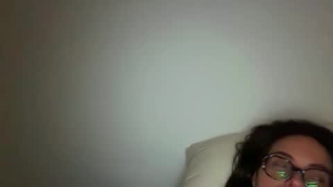 Snapshot of pollyyypocket chatting on November 2025 02:17:01 PM Polly Pocket online show from November 2025 02:17:01 PM