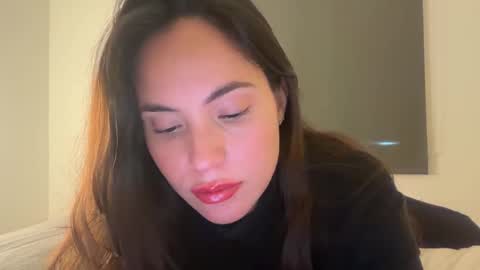 Snapshot of pollyyypocket chatting on November 2025 04:24:02 AM Polly Pocket online show from November 2025 04:24:02 AM