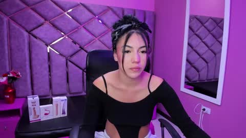 Snapshot of poly_sasha_ chatting on October 2025 04:32:02 AM poly sasha online show from October 2025 04:32:02 AM