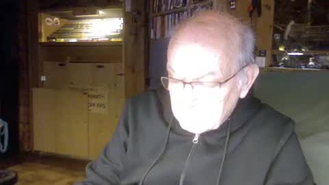 pomme1949 online show from February 2025 10:07:01 AM