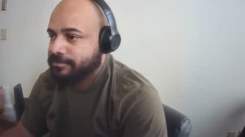 Snapshot of popfizzt chatting on September 2025 12:05:01 PM popfizzt online show from September 2025 12:05:01 PM