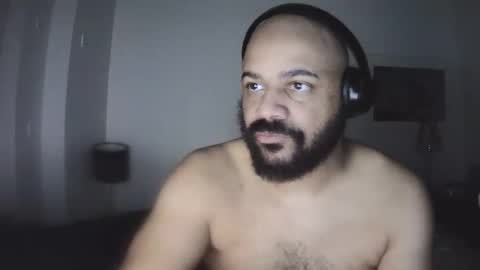 Snapshot of popfizzt chatting on October 2025 10:13:02 AM popfizzt online show from October 2025 10:13:02 AM