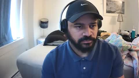 Snapshot of popfizzt chatting on October 2025 04:40:02 PM popfizzt online show from October 2025 04:40:02 PM