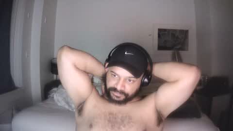 Snapshot of popfizzt chatting on November 2025 02:39:02 AM popfizzt online show from November 2025 02:39:02 AM