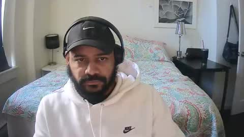 Snapshot of popfizzt chatting on December 2025 05:29:02 PM popfizzt online show from December 2025 05:29:02 PM