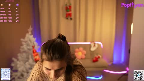 Snapshot of popityan chatting on December 2025 10:21:02 AM Louise see you on December 1 at 2200 UTC3 online show from December 2025 10:21:02 AM