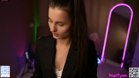 Louise  see you on December 1  at 2200 UTC3 online show from April 2026 08:19:01 AM