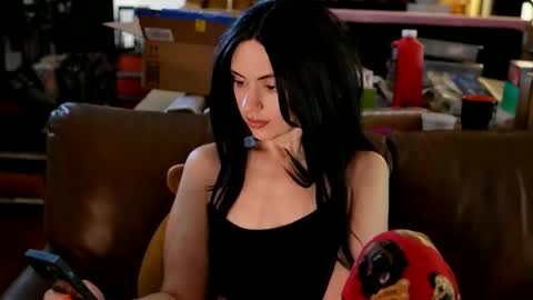 Snapshot of popstarsextape chatting on October 2025 08:53:02 PM A cadia online show from October 2025 08:53:02 PM