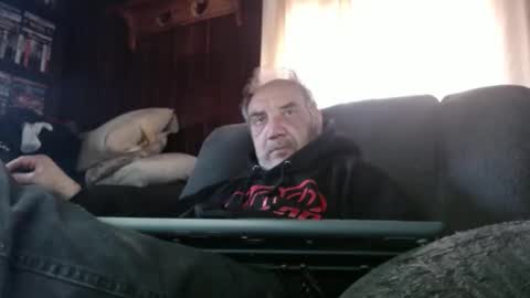 Snapshot of porkingit400 chatting on January 2025 03:19:01 PM porkingit400 online show from January 2025 03:19:01 PM