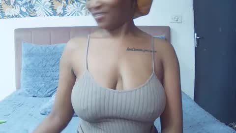 portableamber online show from December 2025 11:49:02 AM