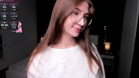 Elizabeth online show from November 2025 07:16:02 PM