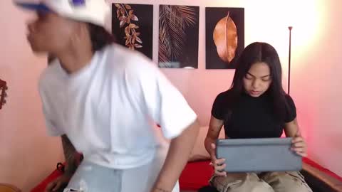 ALEX Y ALEXA online show from January 2025 02:10:01 AM