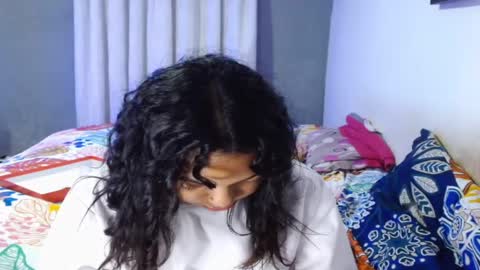 ALEX Y ALEXA online show from October 2025 03:20:02 AM