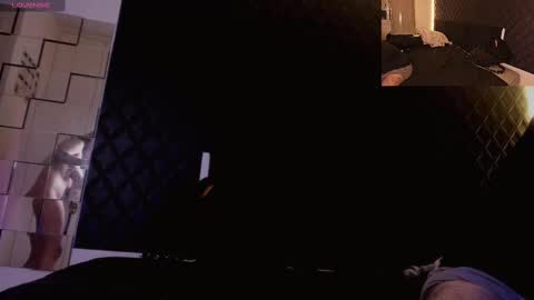 Snapshot of powercouplemix chatting on February 2025 01:05:02 AM Ravena Rozz online show from February 2025 01:05:02 AM