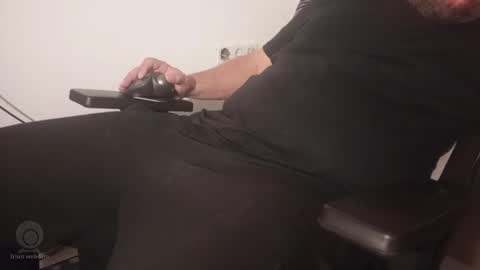 powerscorpio1 online show from October 2025 06:39:02 PM