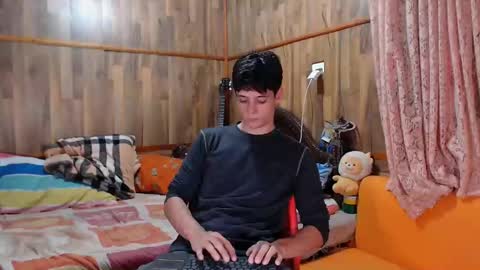 chris independent  online show from February 2025 10:09:01 PM