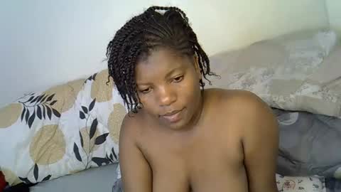 precious_gift online show from November 2025 12:42:02 AM