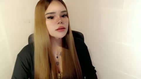 MAXXINE online show from March 2026 10:42:01 AM