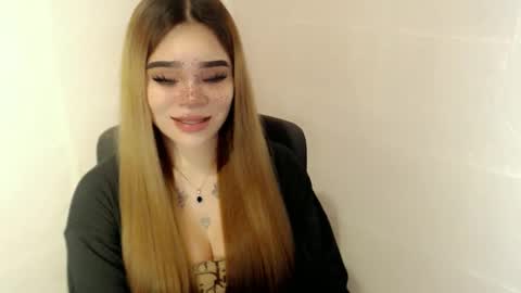 MAXXINE online show from April 2026 03:31:02 AM