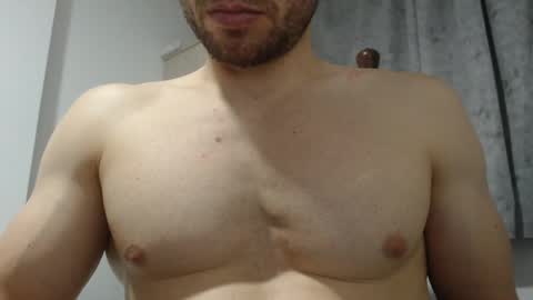 Snapshot of preettyboyx chatting on January 2025 03:13:01 AM JUAN online show from January 2025 03:13:01 AM