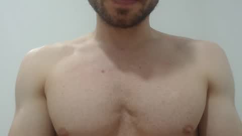 Snapshot of preettyboyx chatting on February 2025 08:47:01 PM JUAN online show from February 2025 08:47:01 PM