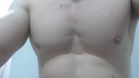 Snapshot of preettyboyx chatting on February 2025 09:23:01 PM JUAN online show from February 2025 09:23:01 PM