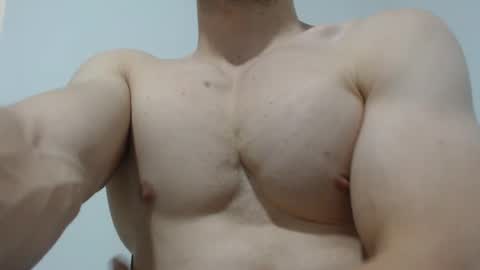 Snapshot of preettyboyx chatting on March 2025 08:31:02 PM JUAN online show from March 2025 08:31:02 PM