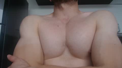 Snapshot of preettyboyx chatting on September 2025 08:20:02 PM JUAN online show from September 2025 08:20:02 PM