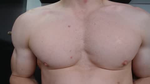 Snapshot of preettyboyx chatting on October 2025 11:30:02 AM JUAN online show from October 2025 11:30:02 AM