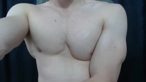 Snapshot of preettyboyx chatting on October 2025 07:38:01 PM JUAN online show from October 2025 07:38:01 PM