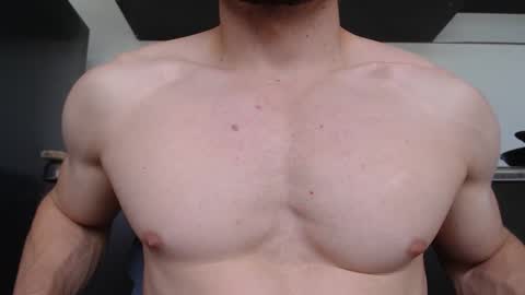 Snapshot of preettyboyx chatting on October 2025 08:31:02 PM JUAN online show from October 2025 08:31:02 PM