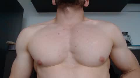 Snapshot of preettyboyx chatting on October 2025 07:36:02 PM JUAN online show from October 2025 07:36:02 PM