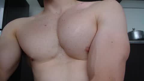 Snapshot of preettyboyx chatting on October 2025 08:21:02 PM JUAN online show from October 2025 08:21:02 PM