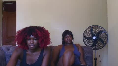 Snapshot of preetycookie chatting on January 2025 12:22:01 PM Lilly online show from January 2025 12:22:01 PM