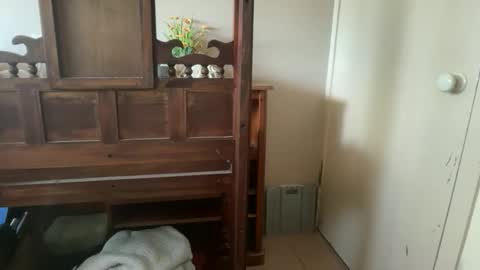 Prelako online show from December 2025 03:58:02 AM