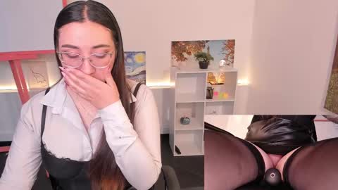 Snapshot of press_anykey chatting on November 2025 01:01:02 PM Camila online show from November 2025 01:01:02 PM