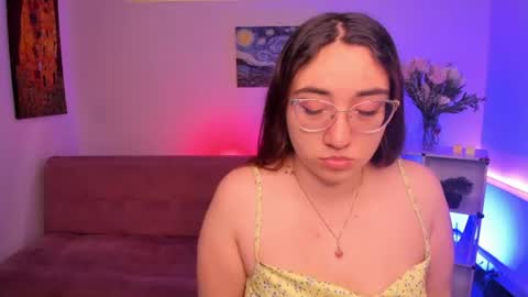 Snapshot of press_anykey chatting on June 2026 01:31:02 PM Camila online show from June 2026 01:31:02 PM